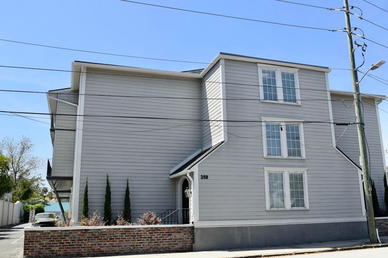 259 E Bay St #1a, Charleston, SC 29401