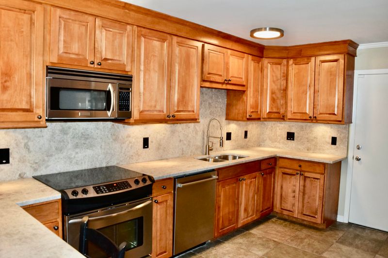 259 E Bay St #1a, Charleston, SC 29401