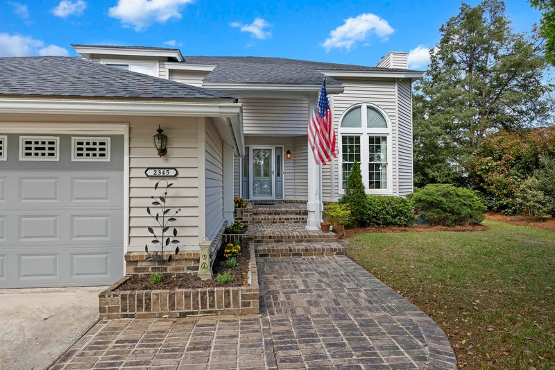 2345 Waring Hall Ln, Charleston, SC 29414