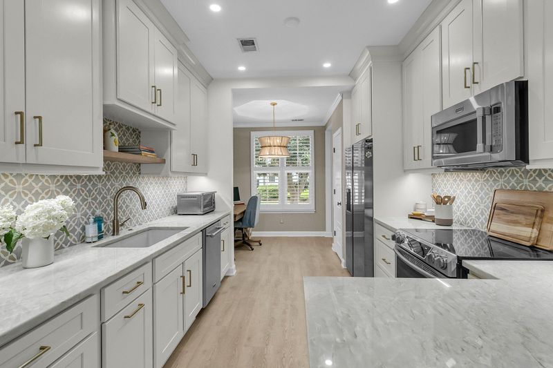 3372 Billings St, Mount Pleasant, SC 29466