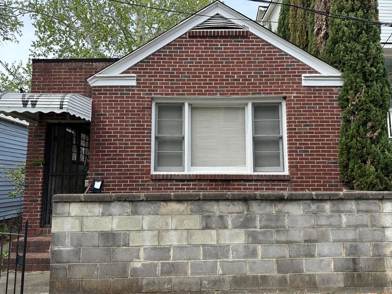 3 Woodall Ct, Charleston, SC 29403