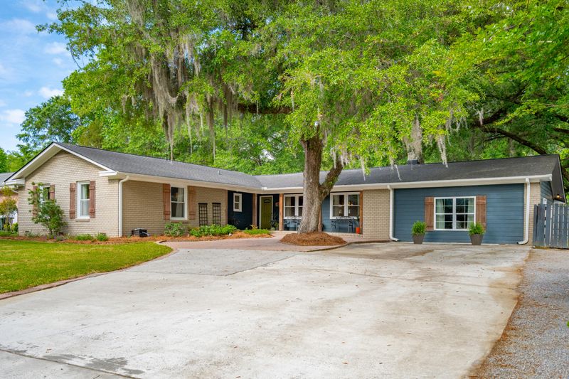 5 S Basilica Ave, Hanahan, SC 29410