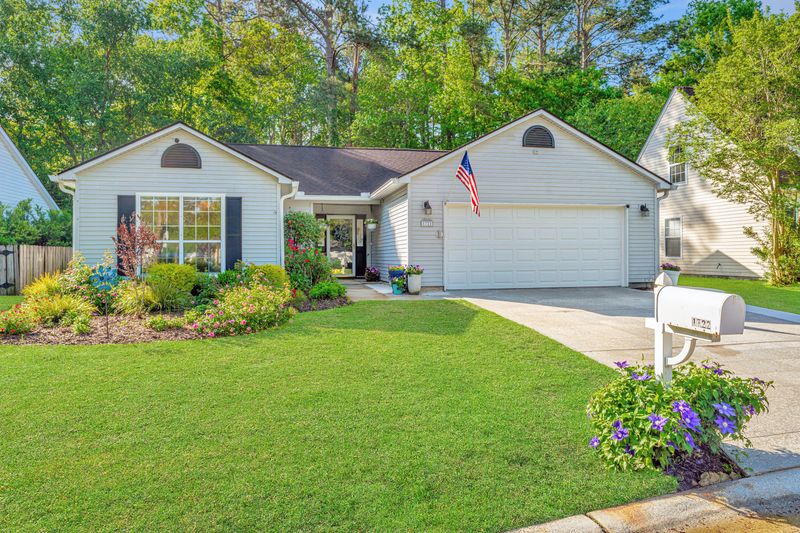 1722 S Nicole Pl, Charleston, SC 29414