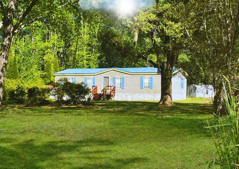 211 Osprey Dr, Moncks Corner, SC 29461