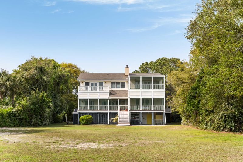 1651 Atlantic Ave, Sullivans Island, SC 29482