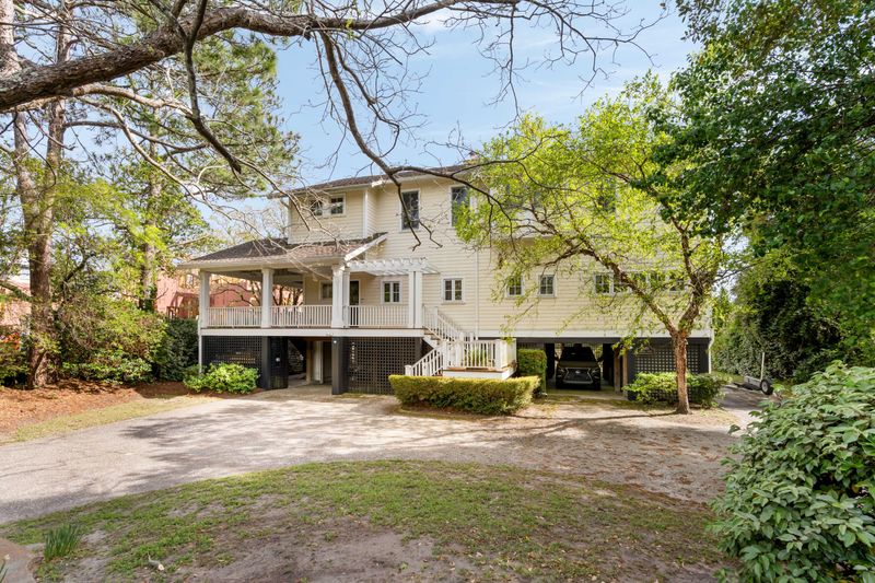 1651 Atlantic Ave, Sullivans Island, SC 29482