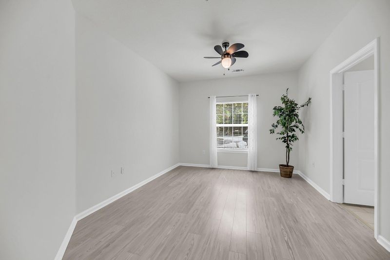 1300 Park West Blvd #101, Mount Pleasant, SC 29466