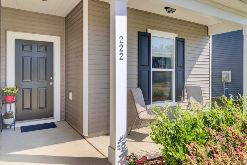 222 Hayworth Rd, Summerville, SC 29486