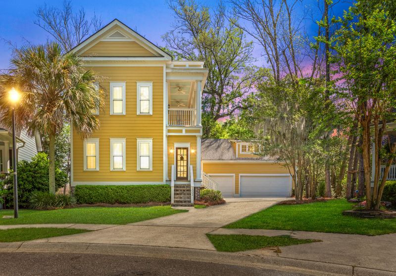 1002 Blockade Runner Ct, Charleston, SC 29414