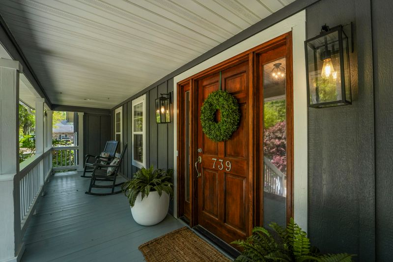 739 Wildwood Rd, Charleston, SC 29412