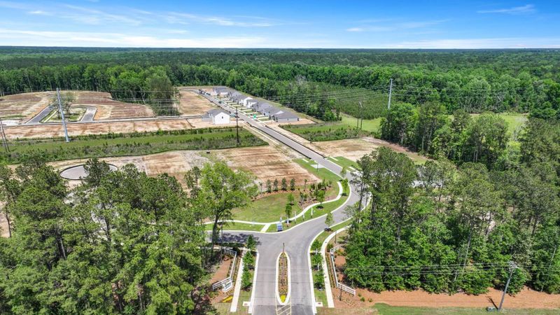 1032 Forrest Creek Dr, Summerville, SC 29483