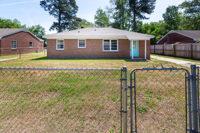 2313 Eagle Dr, North Charleston, SC 29406