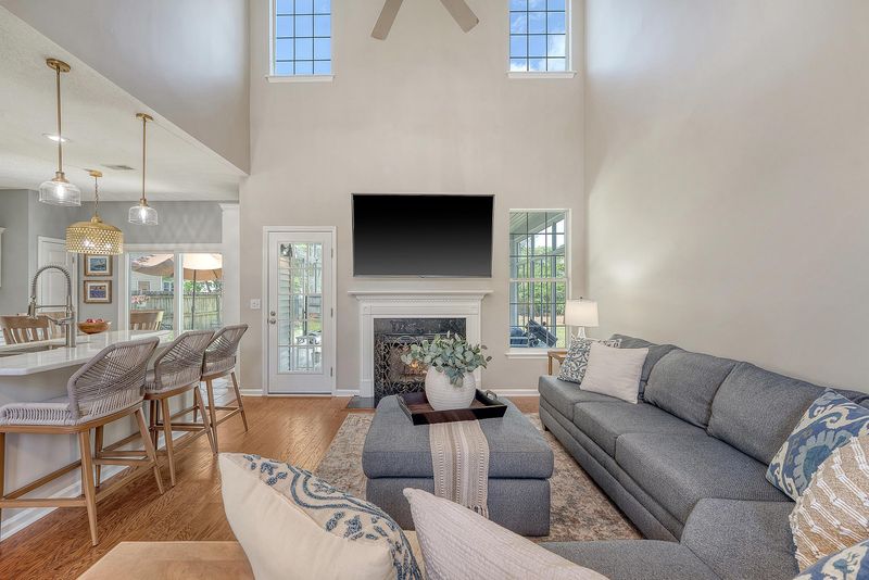 1310 Belhaven Dr, Mount Pleasant, SC 29466