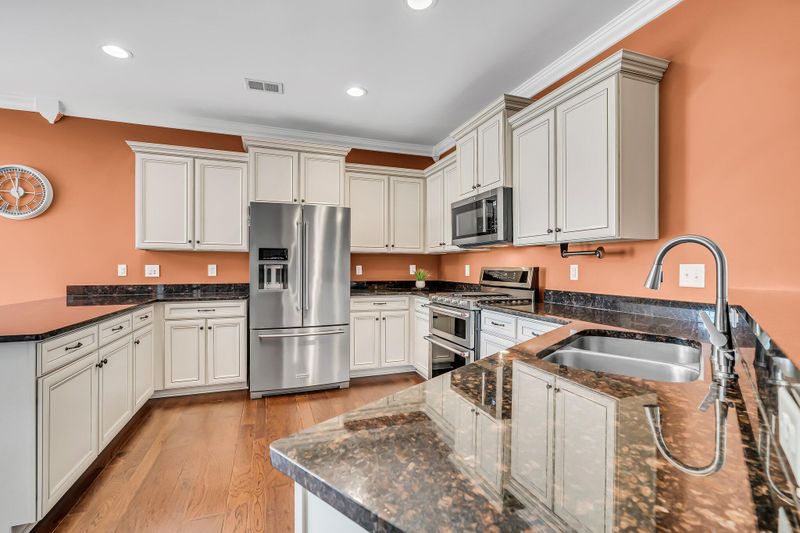 123 Mcdonald Ct, Summerville, SC 29485