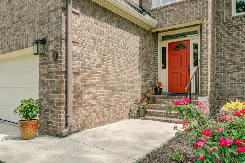 1391 Southlake Dr, Mount Pleasant, SC 29464