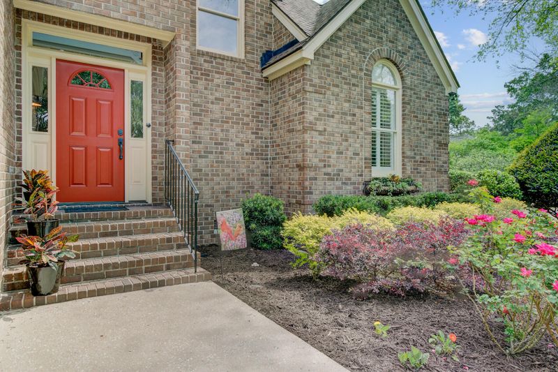 1391 Southlake Dr, Mount Pleasant, SC 29464