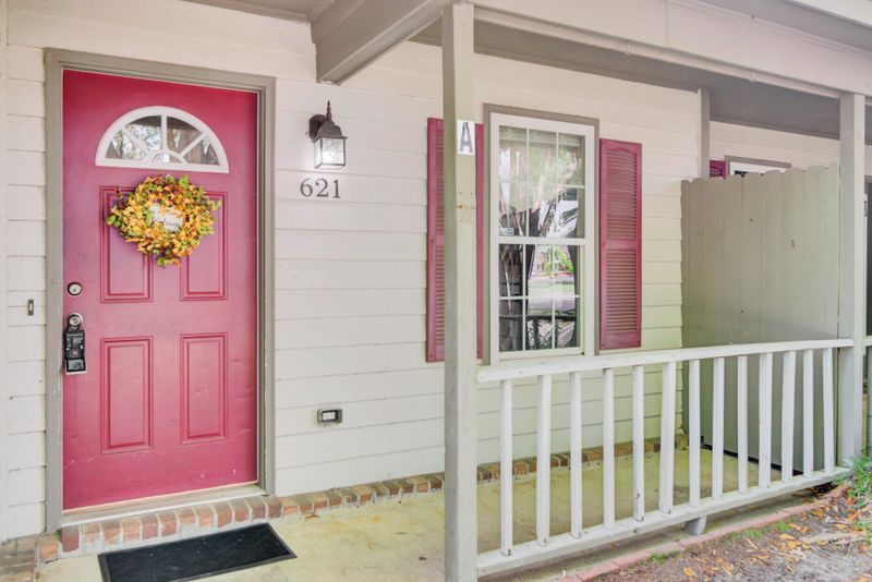 621 Temple Rd #A, Ladson, SC 29456