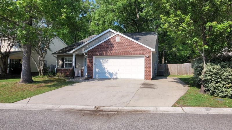 8107 Old London Rd, North Charleston, SC 29406