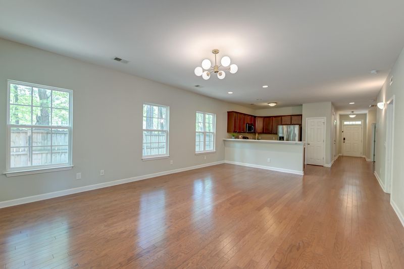 1453 Joy Ave, Charleston, SC 29407