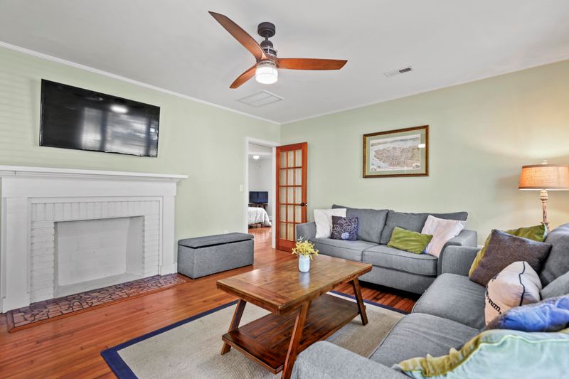 1211 Eastwood Ave, Hanahan, SC 29410