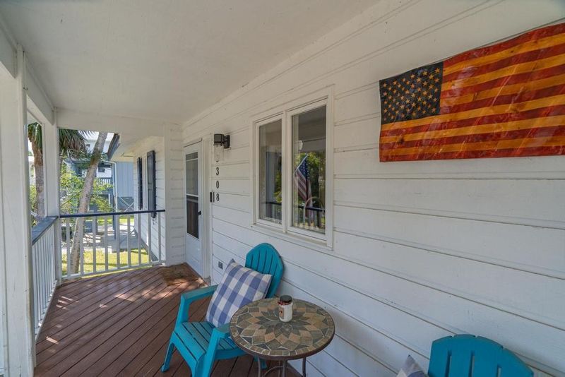 3308 Myrtle St, Edisto Beach, SC 29438