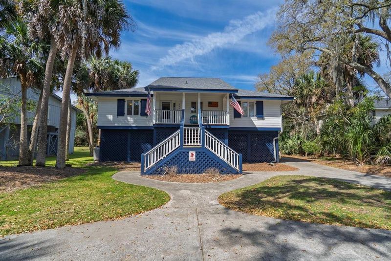 3308 Myrtle St, Edisto Beach, SC 29438
