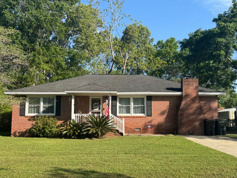 210 Ellen St, Goose Creek, SC 29445