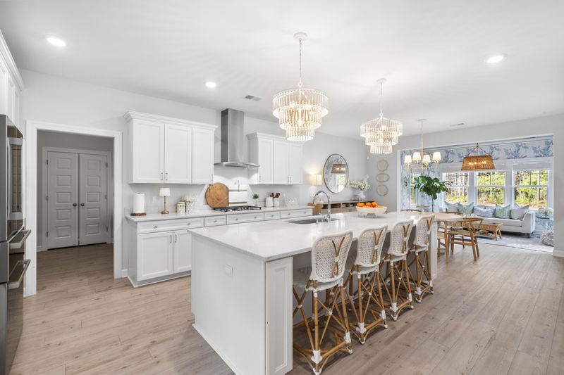 606 Dunswell Dr, Summerville, SC 29486