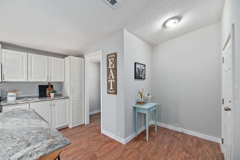 208 Langham Ct, Moncks Corner, SC 29461