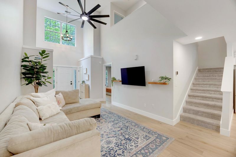 1027 Island View Ct, Charleston, SC 29492
