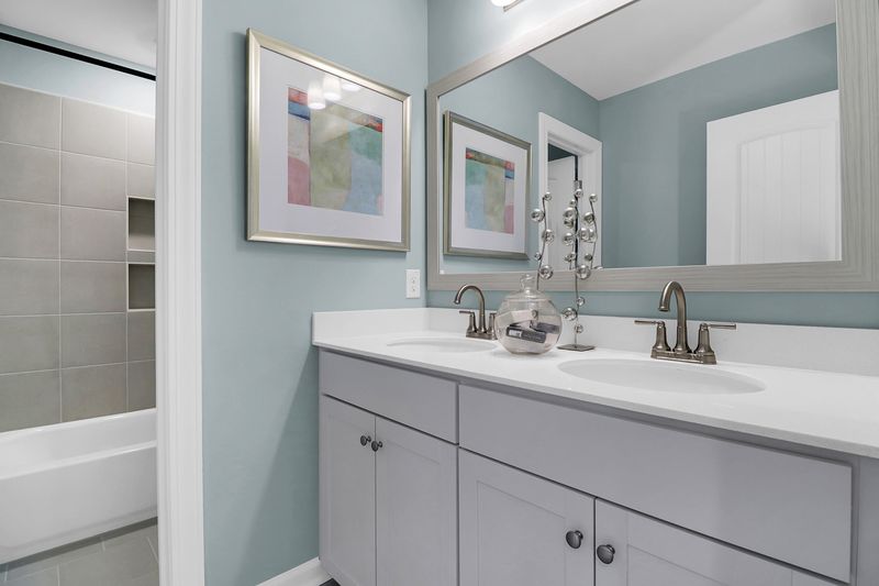 318 O'malley Dr, Summerville, SC 29483