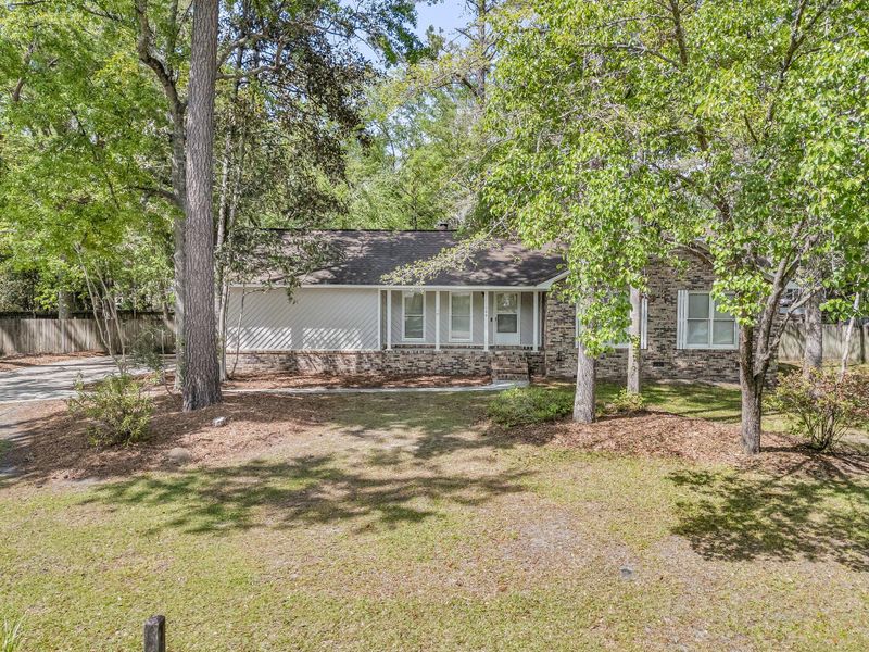 106 Spring Farm Pl, Summerville, SC 29485