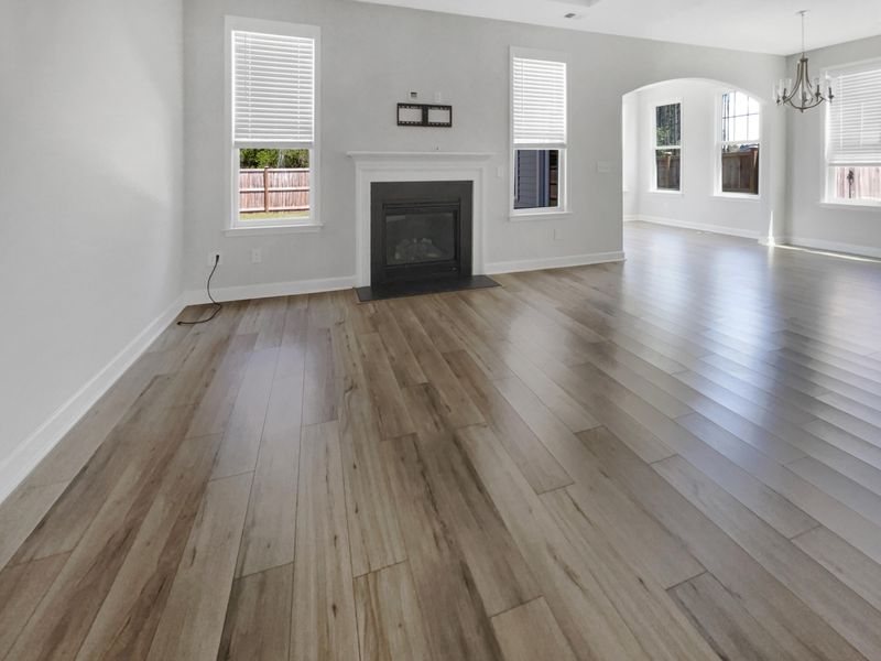572 Dunswell Dr, Summerville, SC 29486