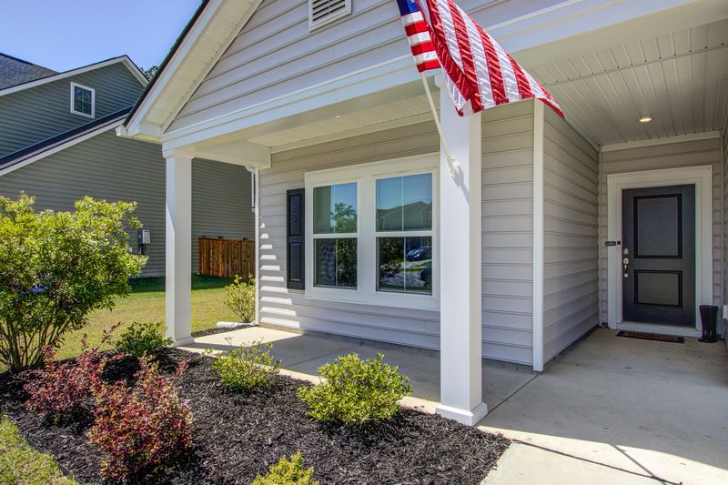 117 Camellia Bloom Dr, Moncks Corner, SC 29461