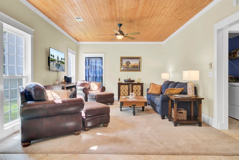 2021 Beckton St, North Charleston, SC 29420
