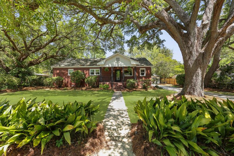 1514 Gardenia Rd, Charleston, SC 29407