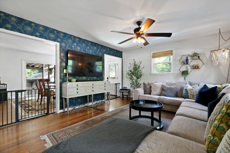 1514 Gardenia Rd, Charleston, SC 29407