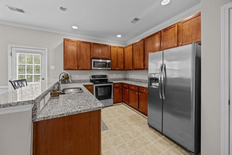 1349 Hamlin Park Cir, Mount Pleasant, SC 29466