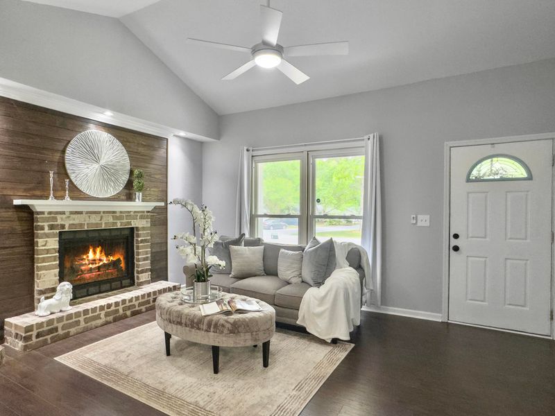 166 Braly Dr, Summerville, SC 29485