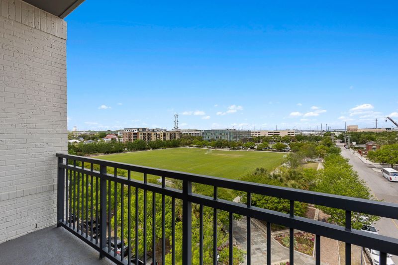 5 Gadsdenboro St #503, Charleston, SC 29401