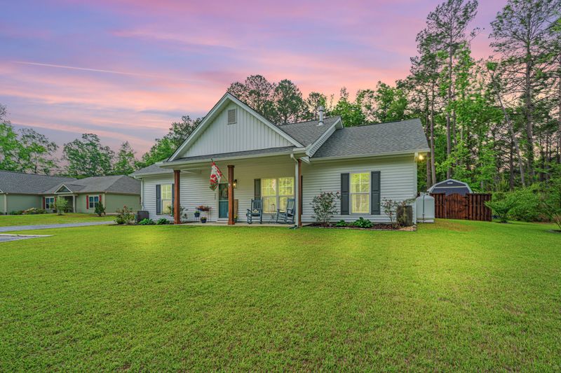 229 Twin Lake Dr, Summerville, SC 29483