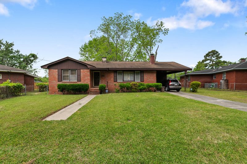 6305 Brandt St, North Charleston, SC 29406