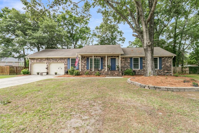31 Monte Sano Dr, Hanahan, SC 29410
