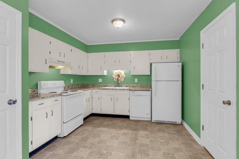 7838 Nummie Ct, North Charleston, SC 29418