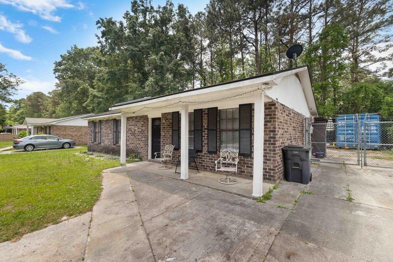 317 Dorchester Manor Blvd, North Charleston, SC 29420