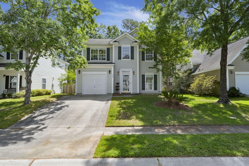 132 E Hartwick Ln, Goose Creek, SC 29445