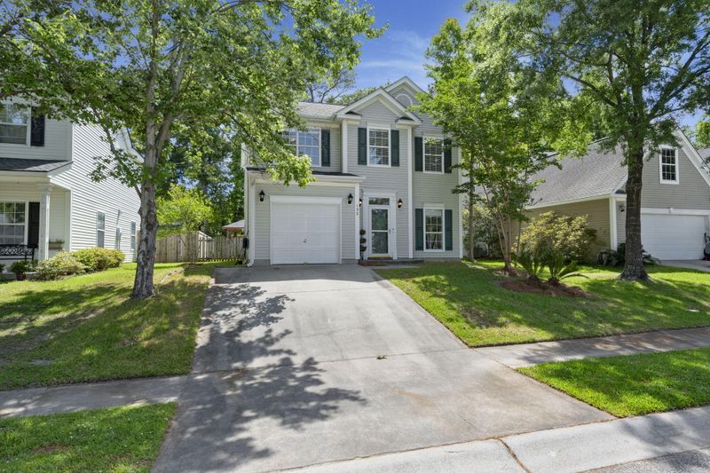 132 E Hartwick Ln, Goose Creek, SC 29445