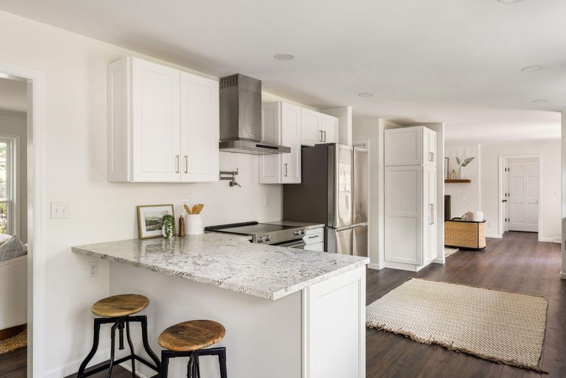 108 Old Dominion Dr, North Charleston, SC 29418