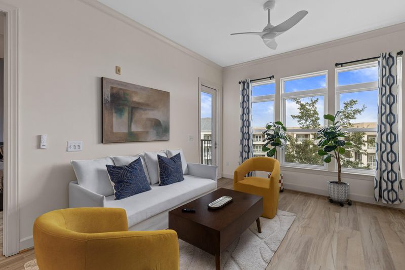 125 Pier View St #405, Daniel Island, SC 29492