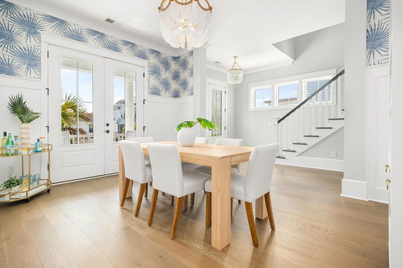 2522 Waverly St, Charleston, SC 29492